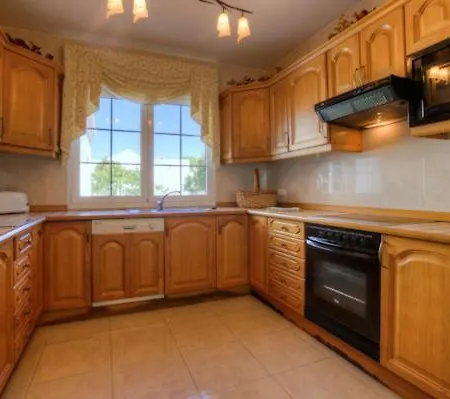 Villa Puerto Del Carmen Sleeps 8 With Pool&wifi *