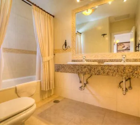 Puerto Del Carmen Sleeps 8 With Pool And Wifi Villa *
